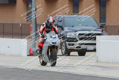 media/Oct-15-2022-Fastrack Riders (Sat) [[9a18b22502]]/Level2/Start Finish 930am/